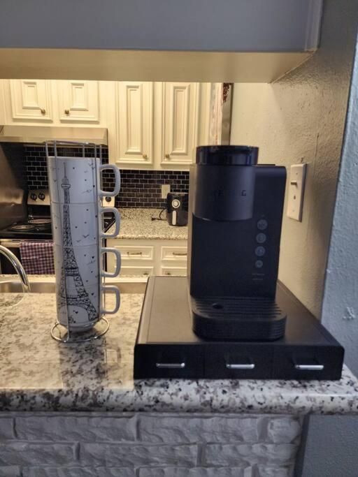 Apartment Blue Shark *e4* @ Midtown Comfortable 1br King *